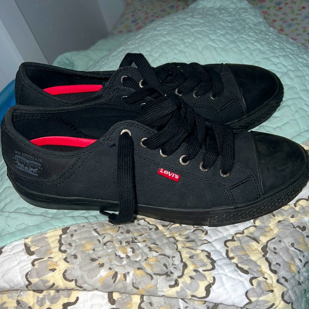 Levi’s tennis shoes (faux converse)